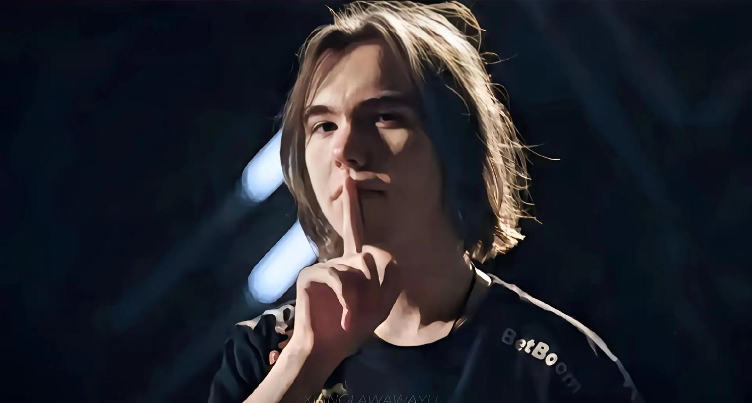 英雄联盟比分：2020LPL夏季总决赛，TES 3：2 击败JDG，LPL新王登基！